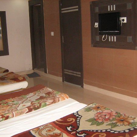 Hotel Gyan Haridwār Екстериор снимка
